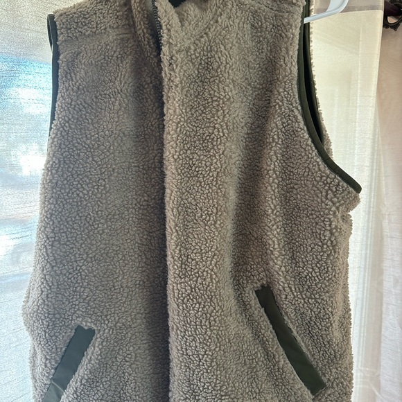 WOMEN'S SHERPA LINED VEST - RELAXED FIT - WASHED DUCK - Picture 2 of 5